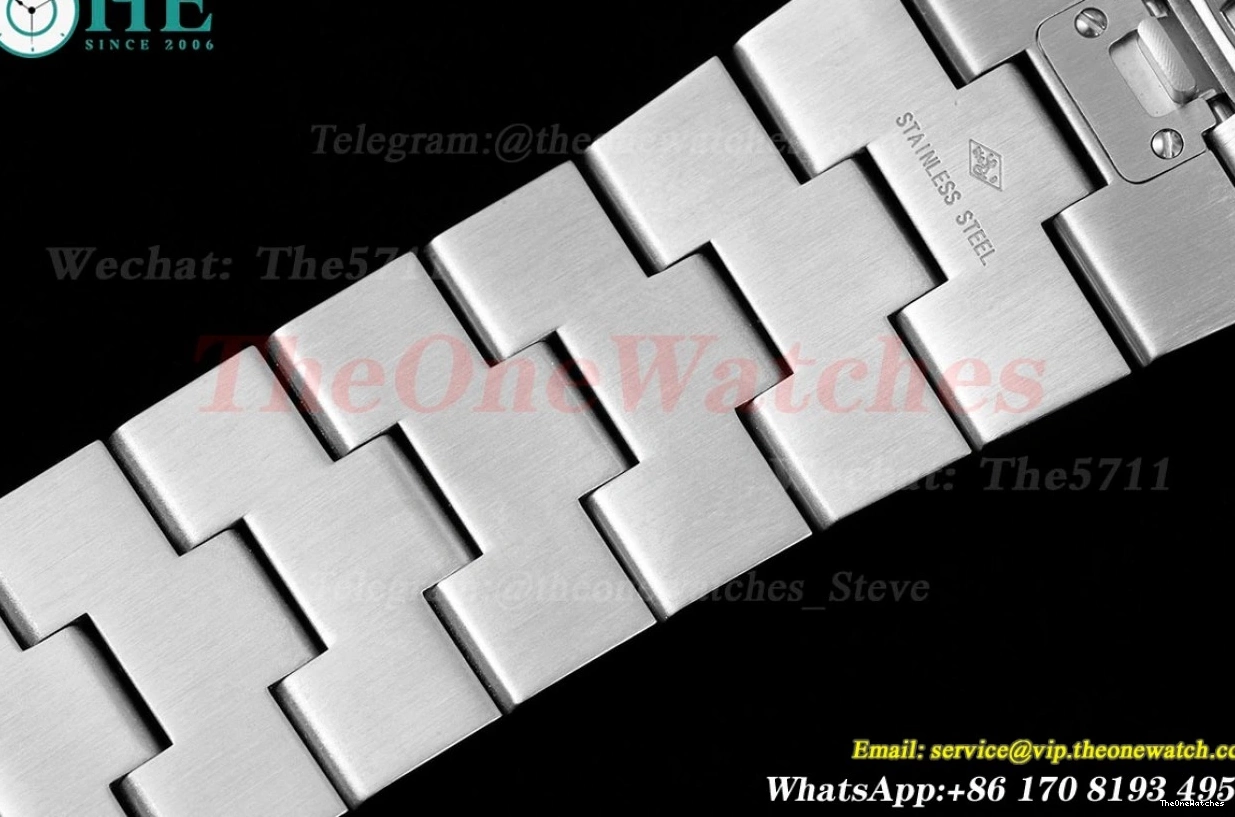 Stk Blue ZF SS A5100 4500V SS Overseas 0406